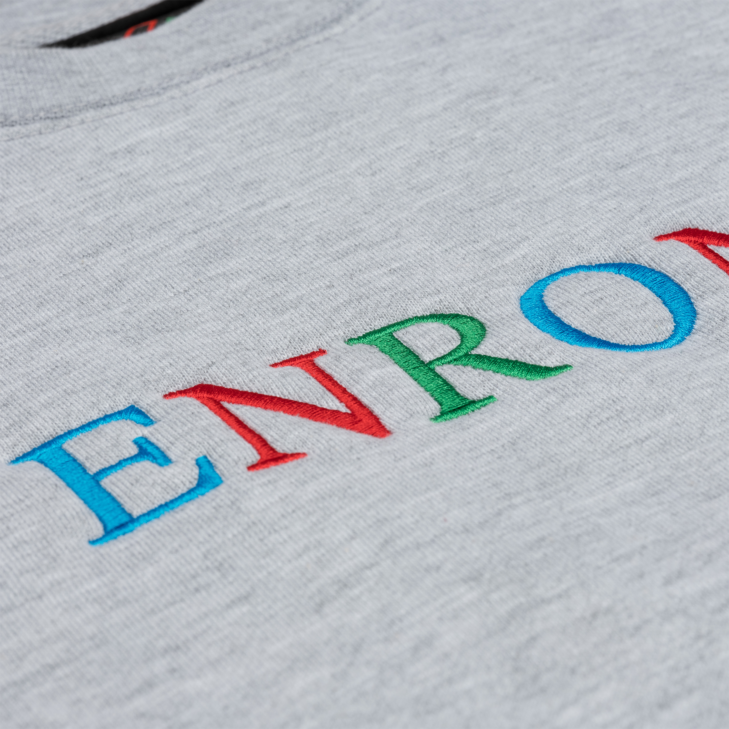 Essential Crewneck - Heather Grey